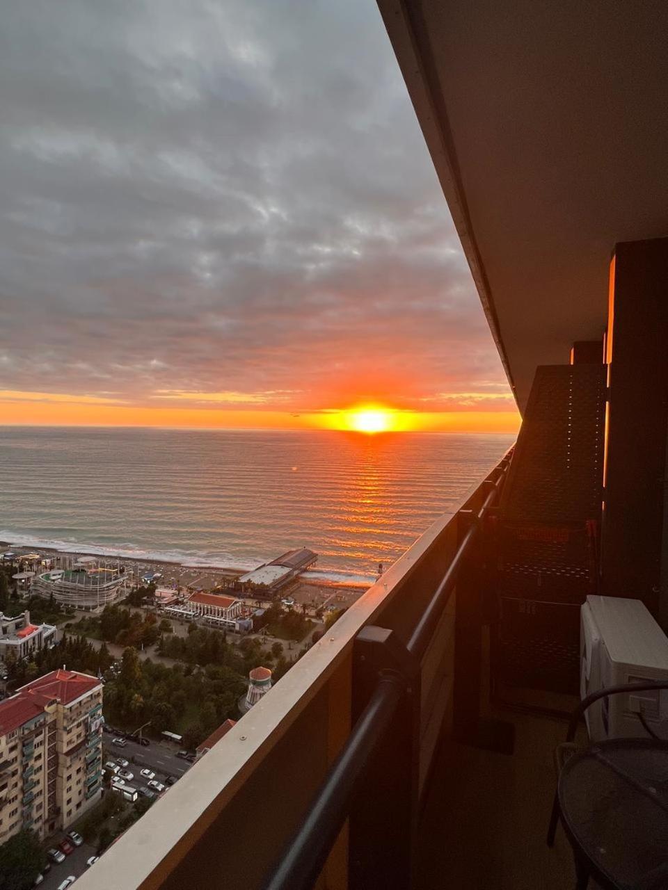 Orbi City Seaview 바투미 외부 사진